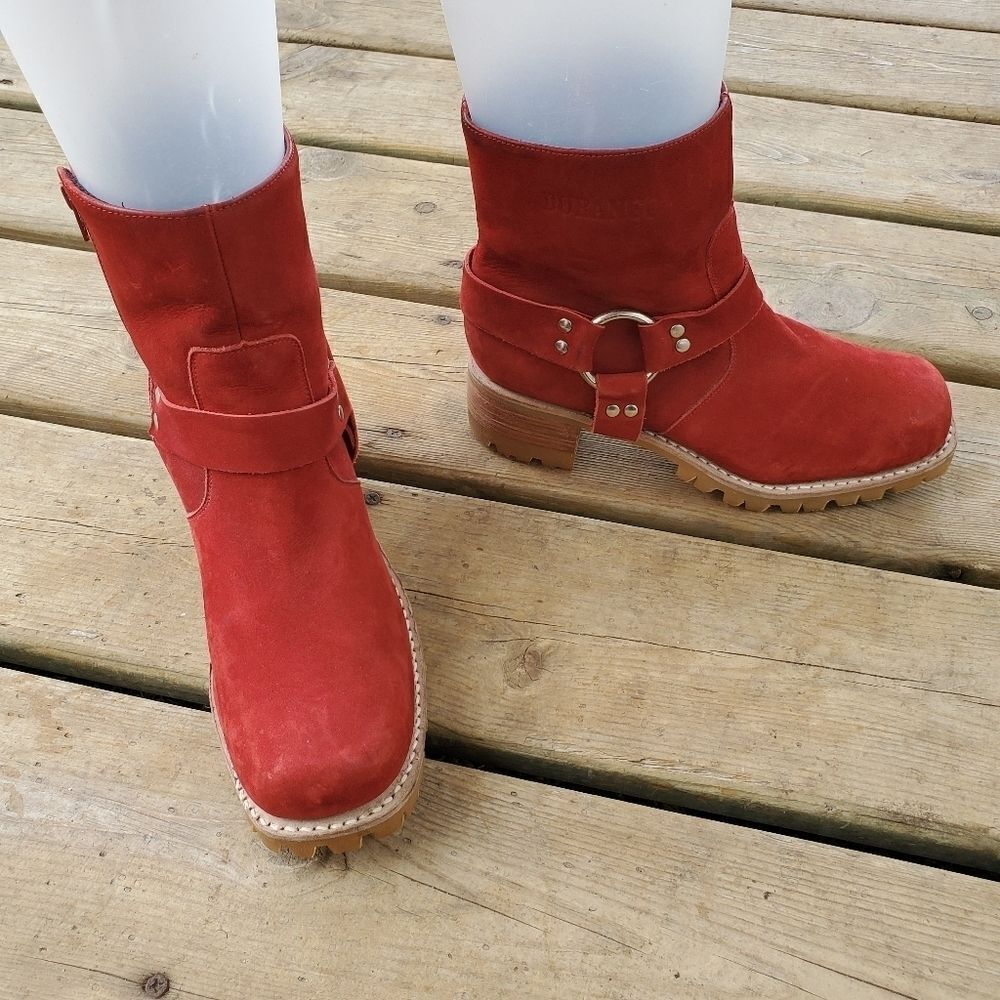 Vintage 90s y2k Red Suede Leather Durango Chunky Heel Lug Sole Harness Booties 7